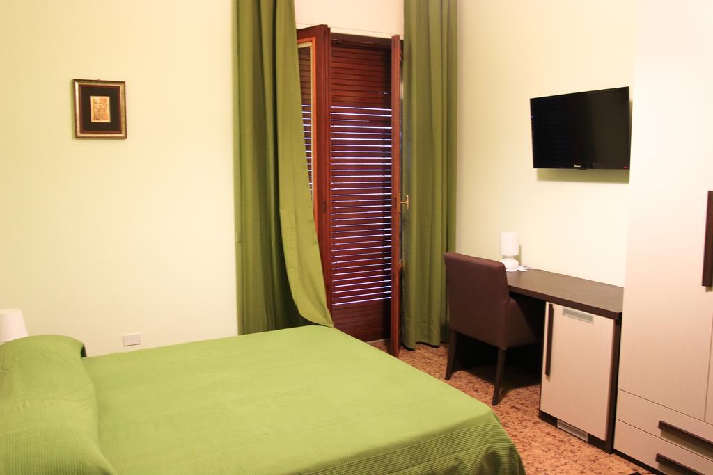 B&B Fiori Di Lava Nicolosi Phòng bức ảnh