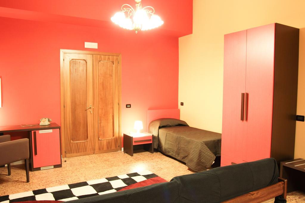 B&B Fiori Di Lava Nicolosi Phòng bức ảnh